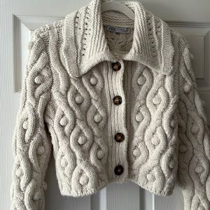 Zara ivory chunky knit cardigan S